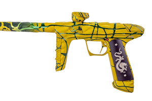 alt
Adrenaline Luxe Idol - สีทอง สีเขียว 3D Reverse Splash - Adrenaline